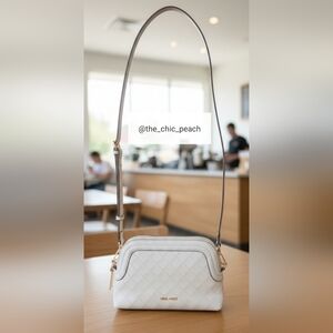 🩷$15 | Nine West White Checkered Crossbody Purse – Gold Hardware
